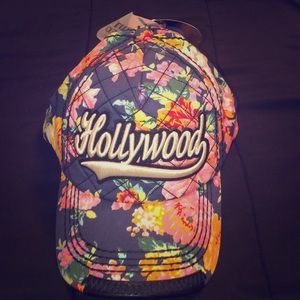 Hollywood designed hat for women